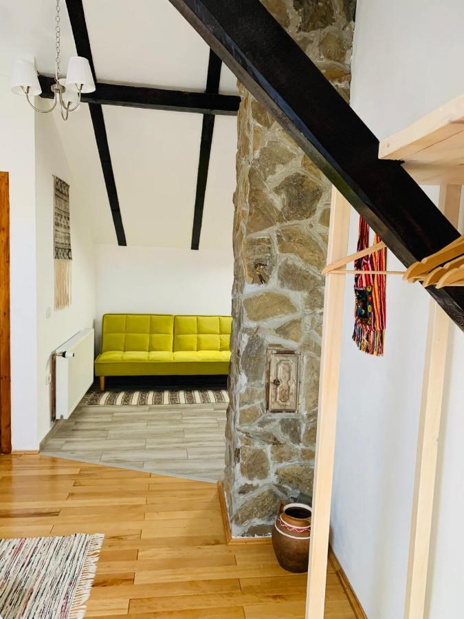 Casa "La Moara Din Gradina" Hotel Eftimie Murgu Екстериор снимка