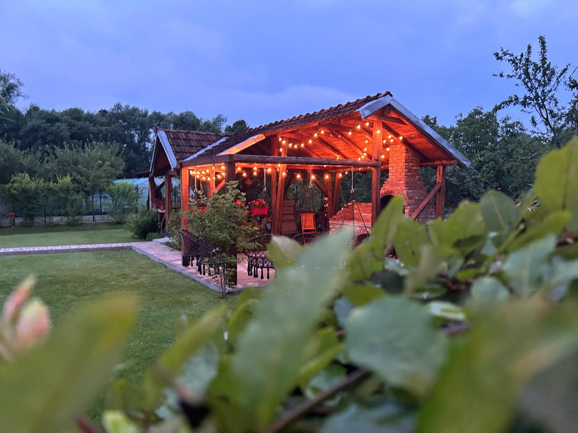 Casa "La Moara Din Gradina" Hotel Eftimie Murgu Екстериор снимка
