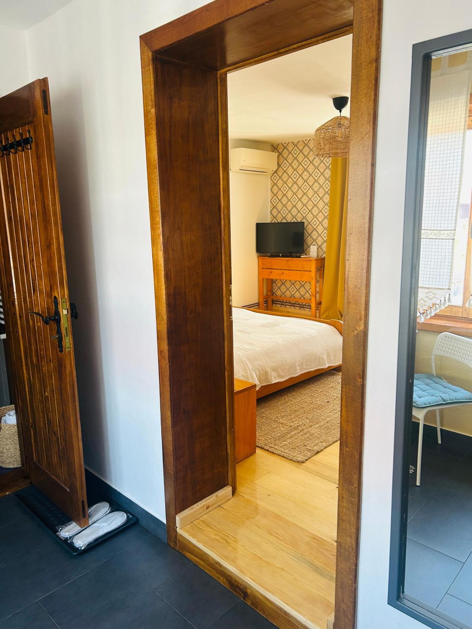 Casa "La Moara Din Gradina" Hotel Eftimie Murgu Екстериор снимка