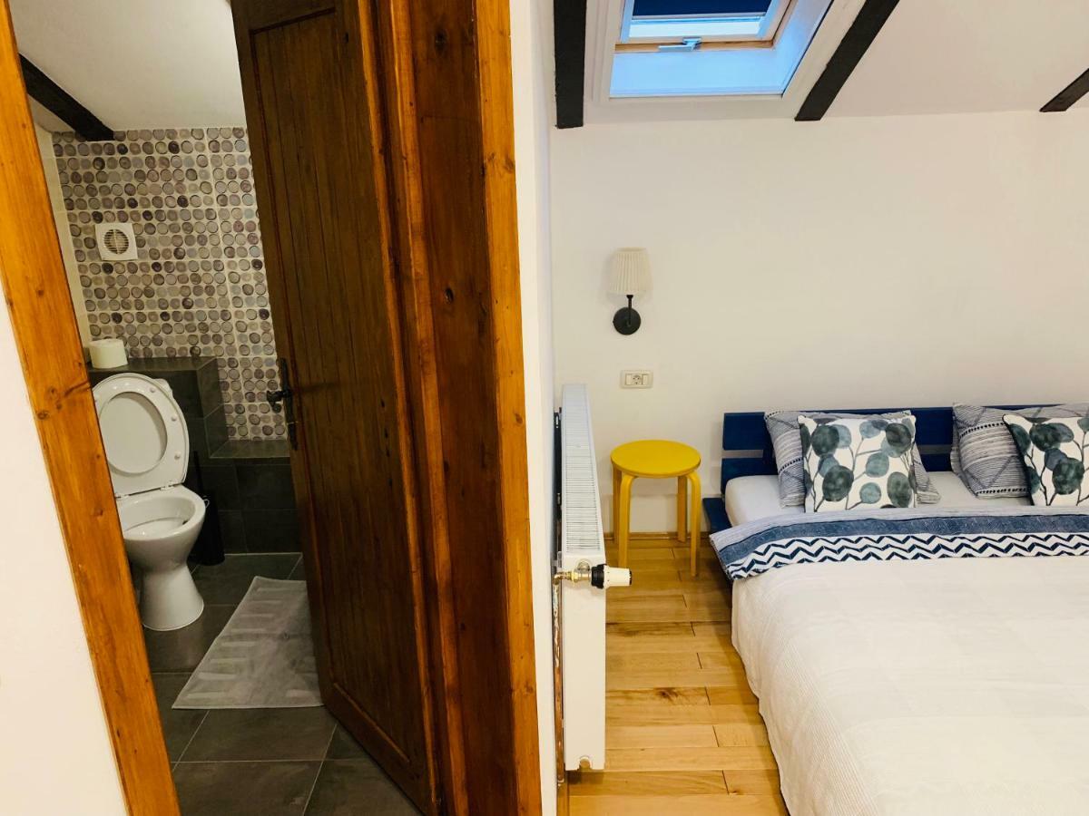 Casa "La Moara Din Gradina" Hotel Eftimie Murgu Екстериор снимка